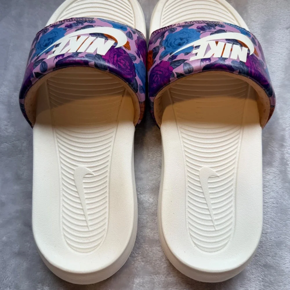 Nike gently used